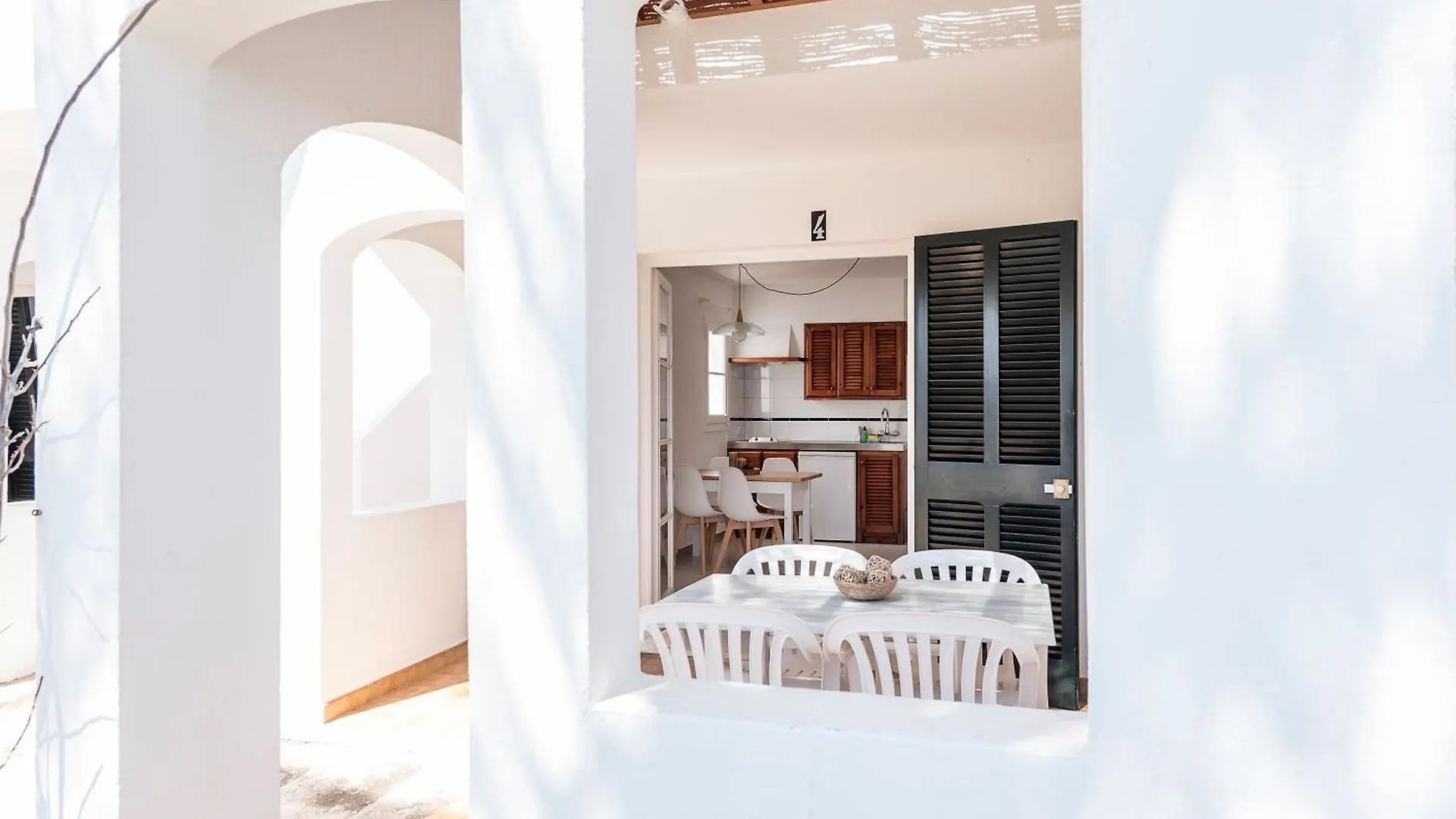 Apartamentos Las Brisas I & II Cala'N Bosch  Spain