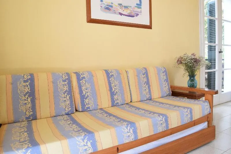 Apartamentos Las Brisas I & II Cala'N Bosch  0*, Cala'N Bosch (Menorca) Spain