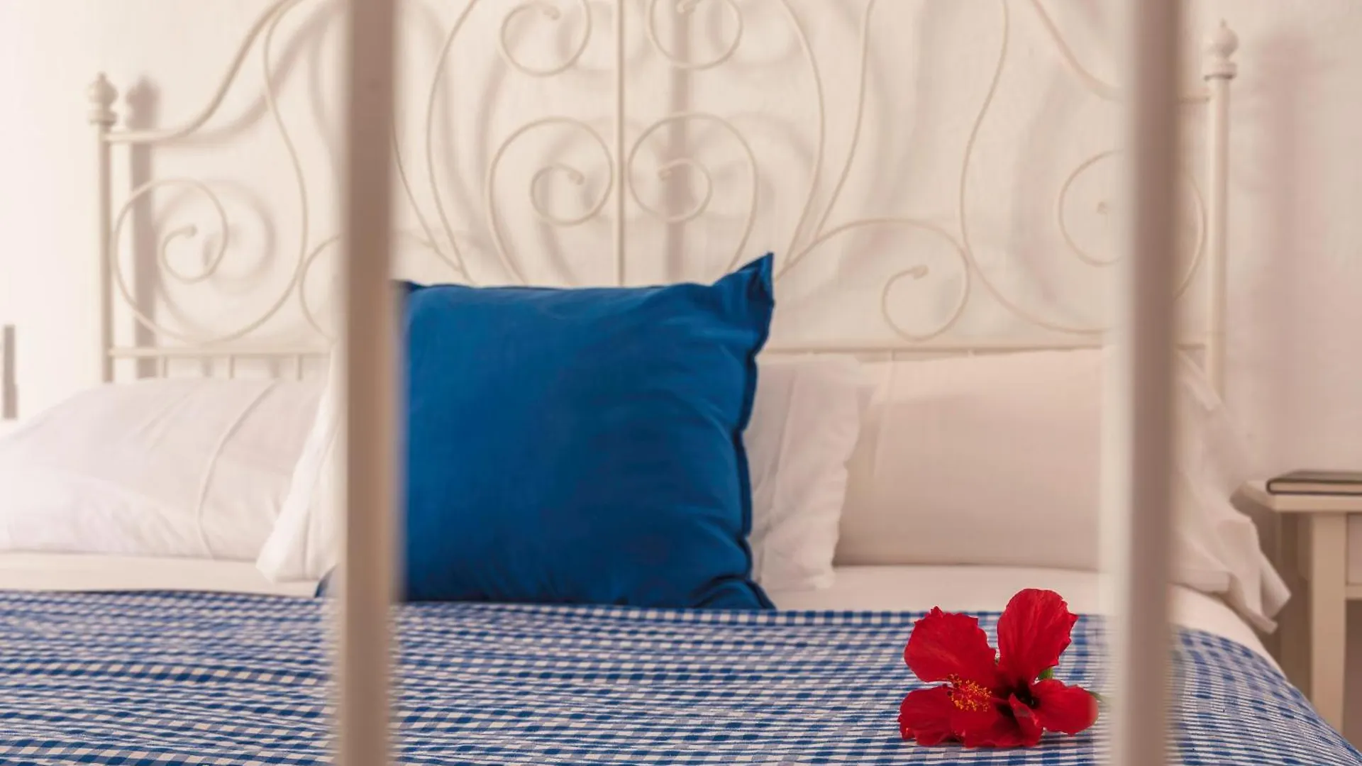 Apartamentos Las Brisas I & II Cala'N Bosch  Cala'N Bosch (Menorca)