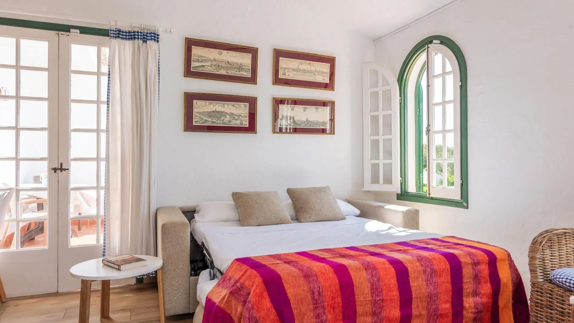Apartamentos Las Brisas I & II كالا ان بوسش إسبانيا
