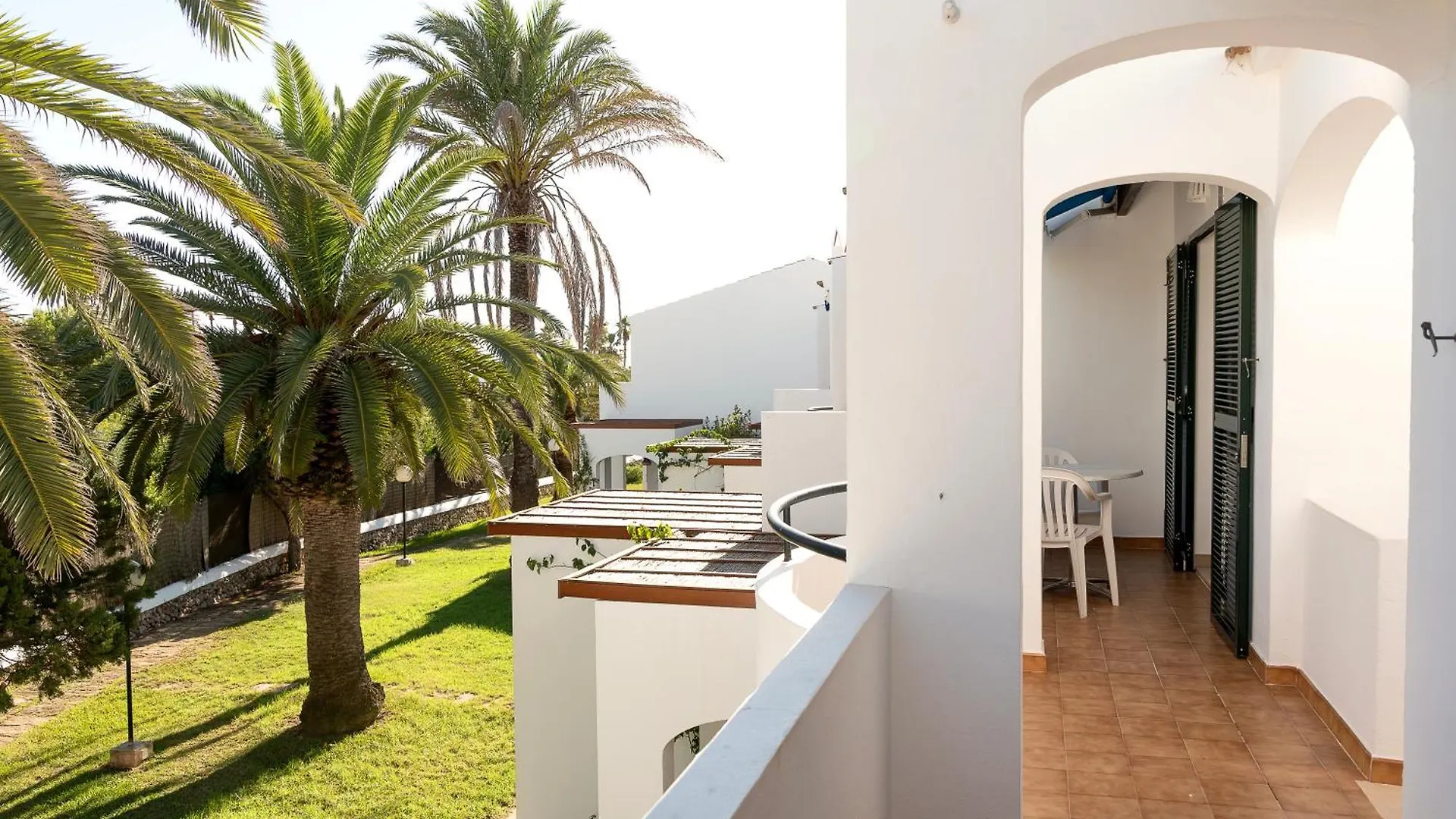 Apartamentos Las Brisas I & II Cala'N Bosch  0*, Cala'N Bosch (Menorca) Espanha