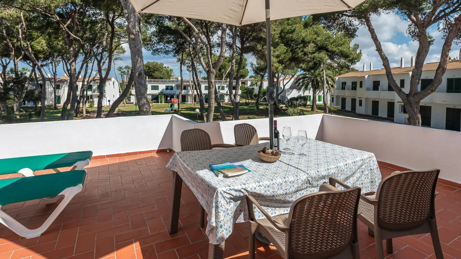 Apartamentos Las Brisas I&II Cala'N Bosch  España